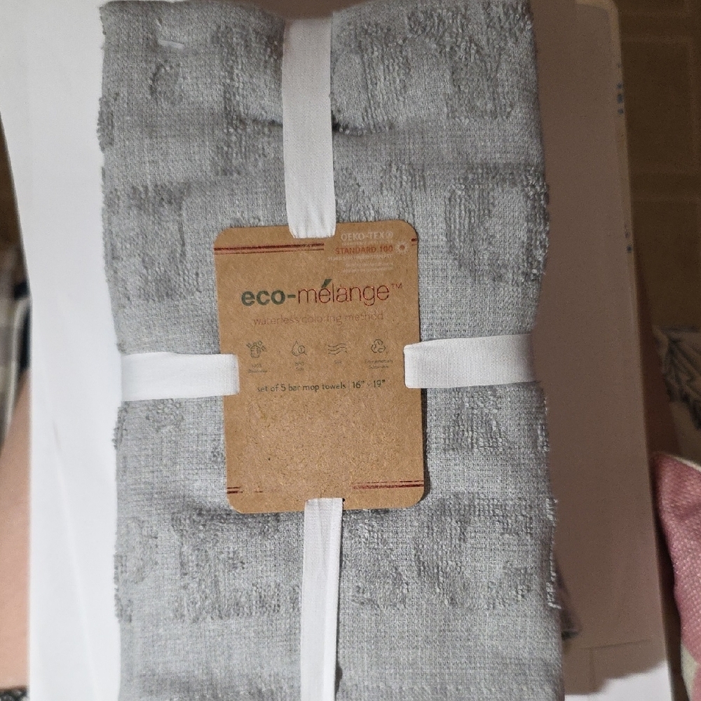Gray Kitchen Linen Set for Modern Homes